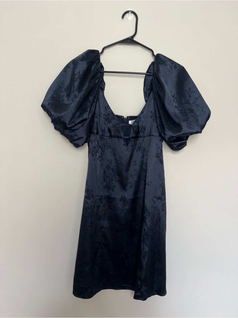 Vestique Puff-Sleeve Mini Dress in Navy
